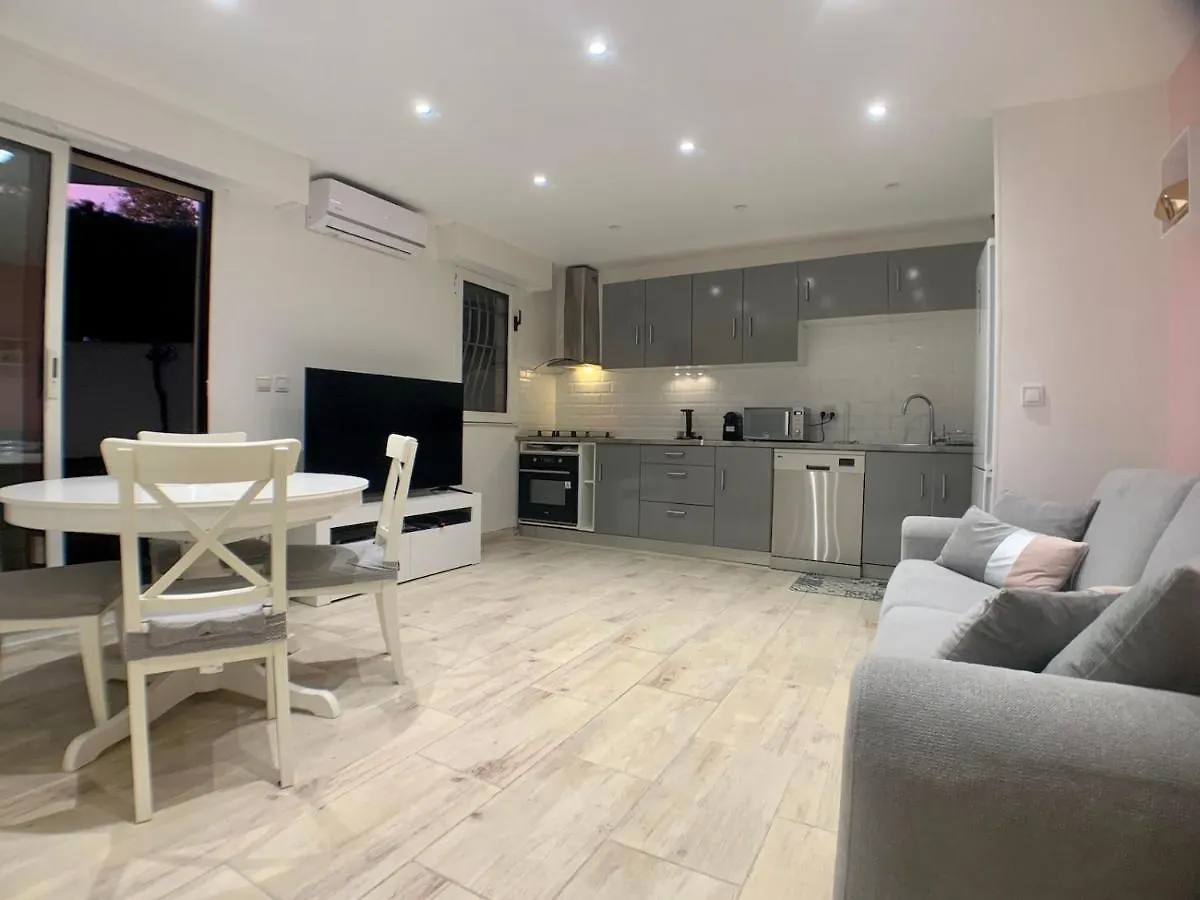 公寓 Appartement Isola Bella 戛纳 法国