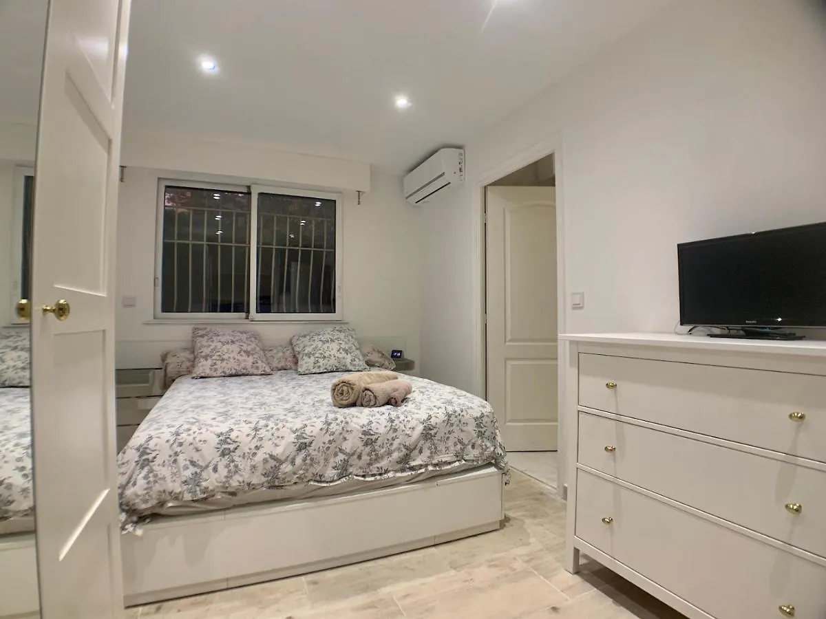 Appartement Isola Bella Cannes 0*,