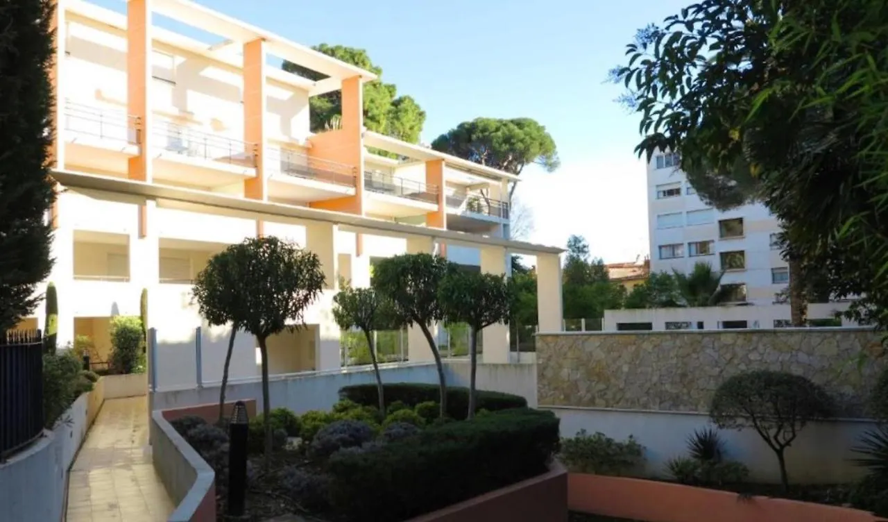 Appartement Isola Bella Cannes Apartment